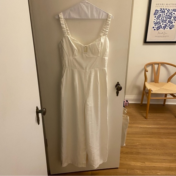 ASTR the Label White Jumpsuit - Picture 1 of 3